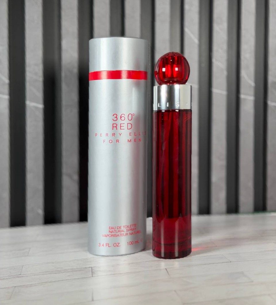 Perry Ellis 360° Red